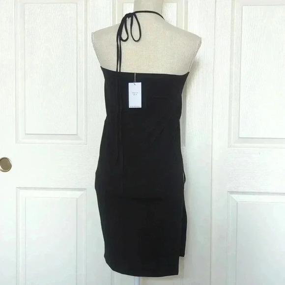 We Wore What | Cut out Midi Jersey knit Black Halter Dress - Picture 4 of 7